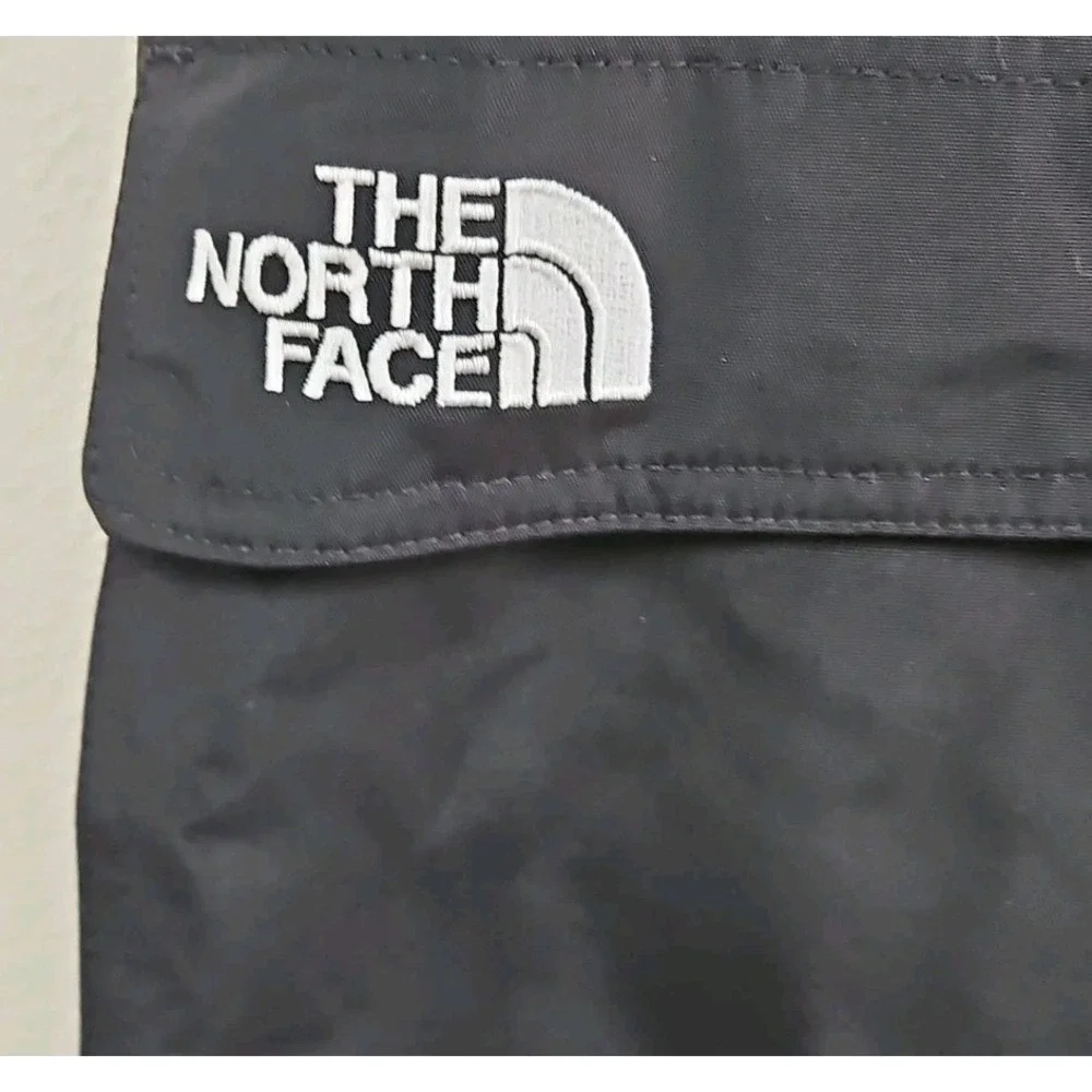 The North Face Hyvent Snow Pants Men Size L Ski Snowboarding Waterproof NWT